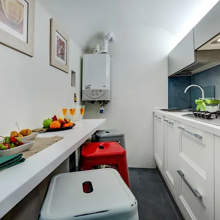 Santa Croce Apartment