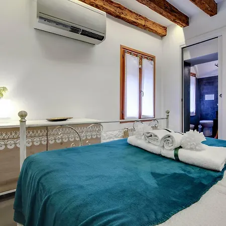Apartment Santa Croce